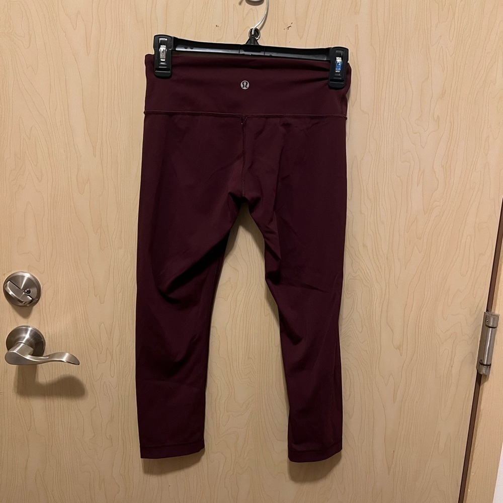 Lululemon capris
